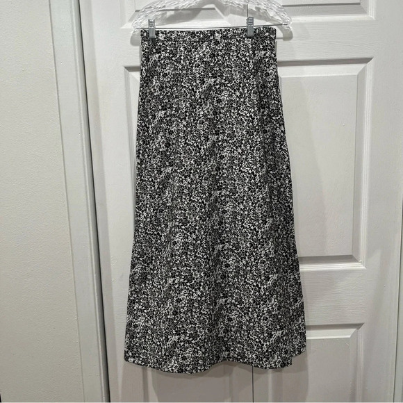 Charter club petite midi black and white skirt - Picture 1 of 10